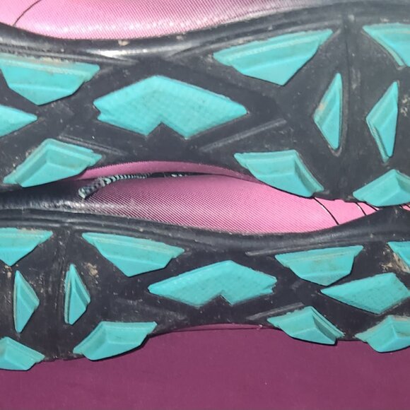Girls DSG Ocala 2.0 Soccer Cleats Size 3 - Picture 8 of 8